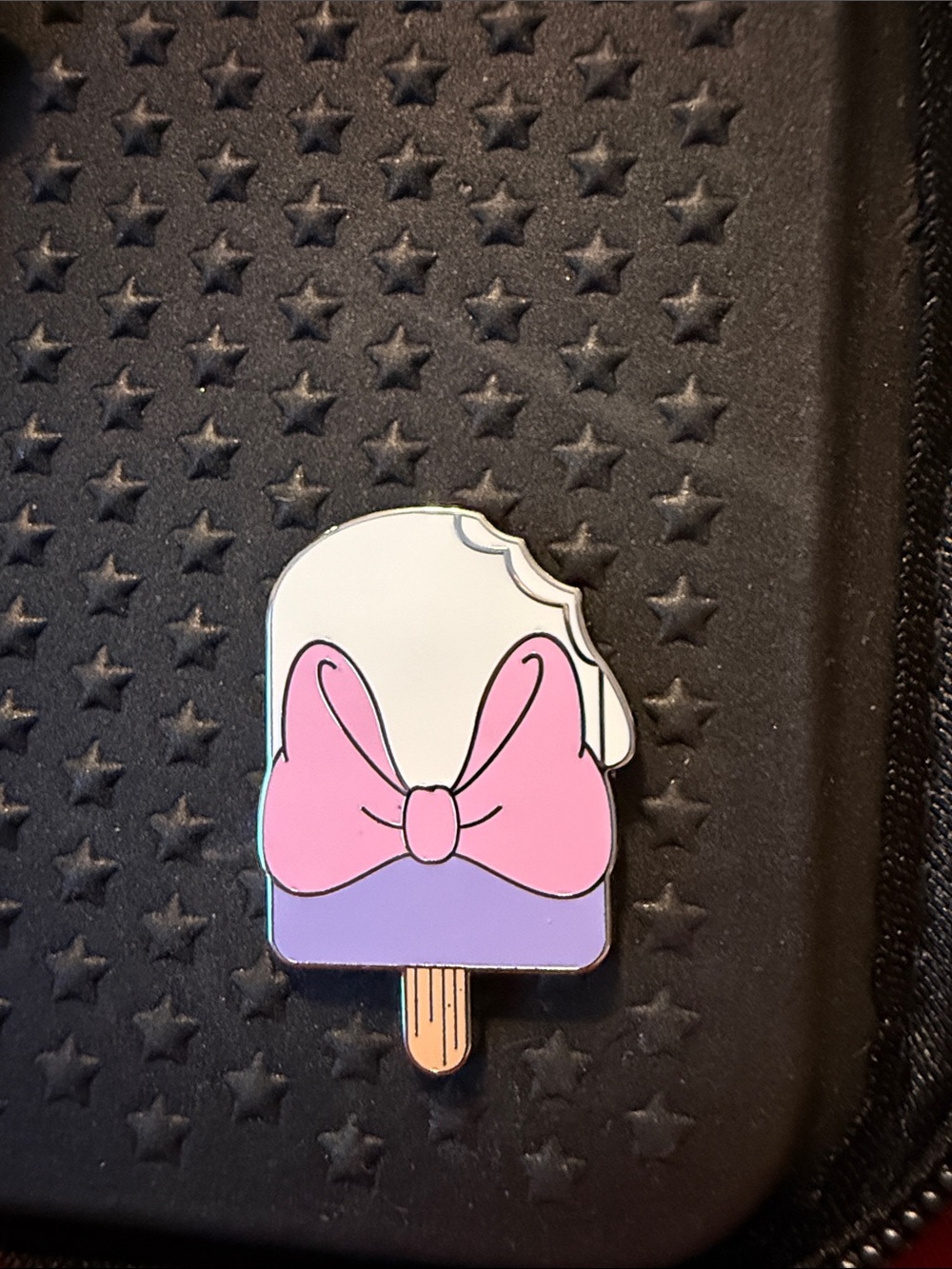 Daisy Duck Icecream Popsicle Enamel Pin - Pink Bow, Lavender
